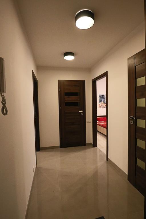 Apartment Mona Warsaw Przy Stacji Metra エクステリア 写真